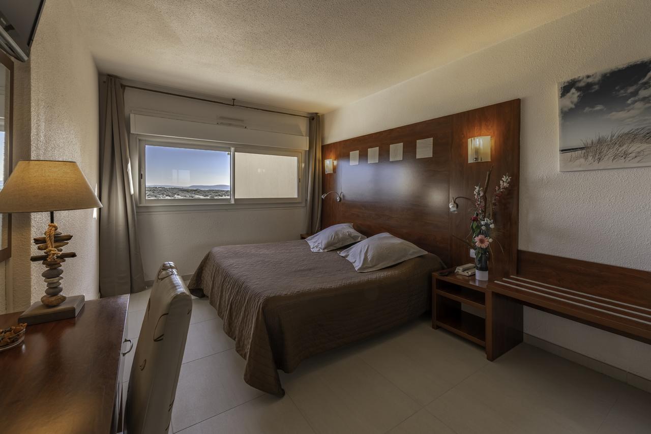 Hotel Les Dunes Marseillan  Buitenkant foto