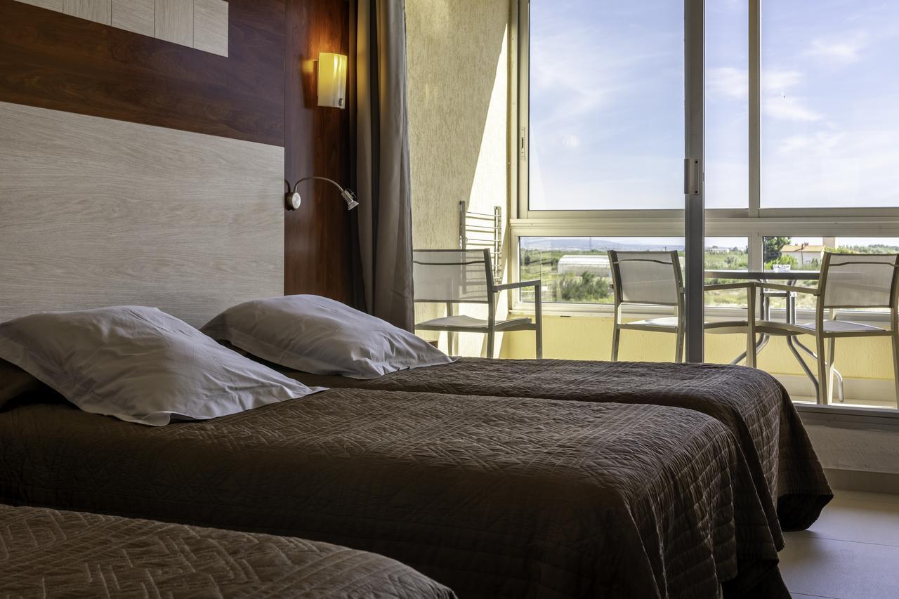 Hotel Les Dunes Marseillan  Buitenkant foto