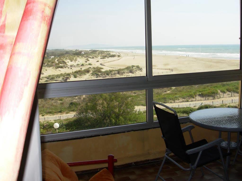 Hotel Les Dunes Marseillan  Buitenkant foto