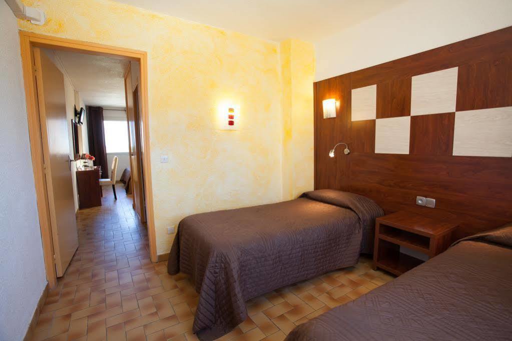 Hotel Les Dunes Marseillan  Buitenkant foto